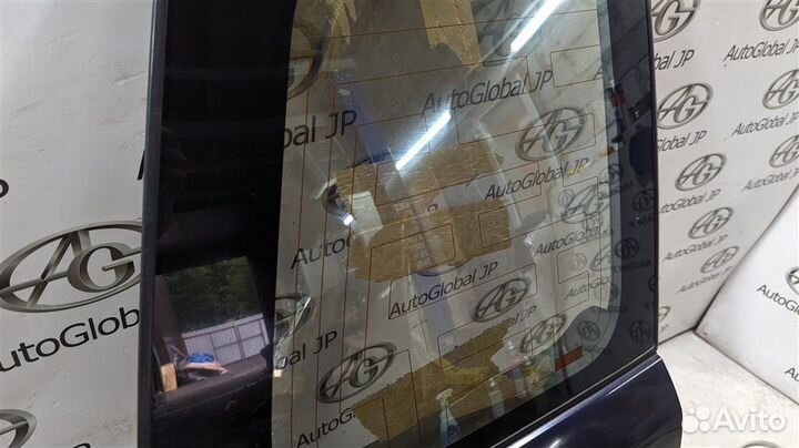 Дверь багажника левая Nissan Safari