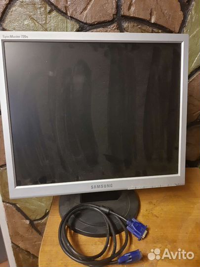 Монитор Samsung