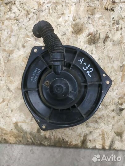 Моторчик печки Ниссан максима а32