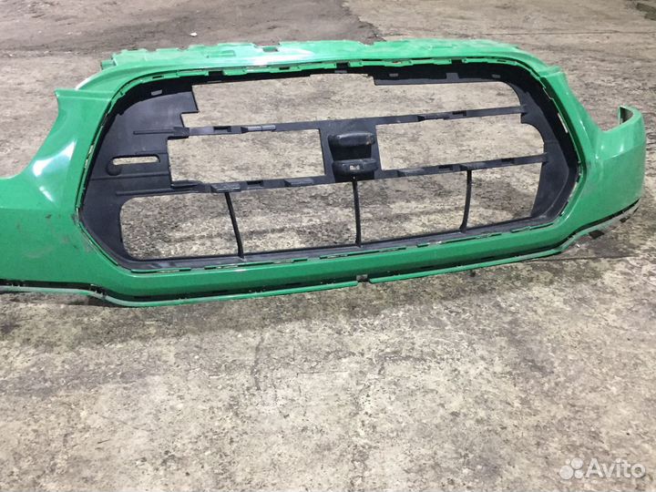 Бампер Верхняя часть для Ford Transit