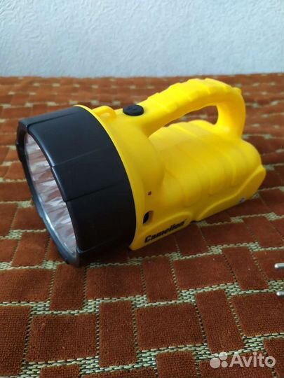Аккумуляторный светодиодный фонарь