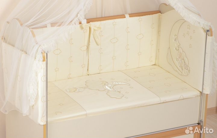 Комплект в кроватку 