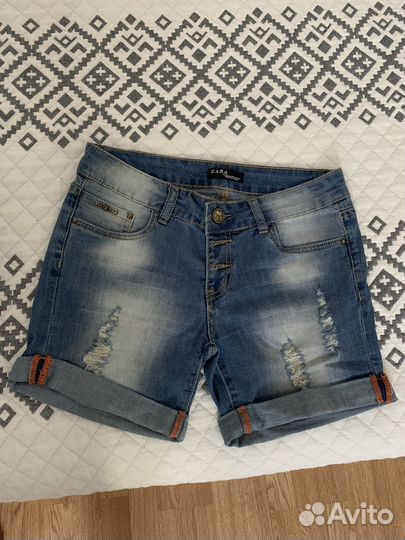 Джинсовые шорты