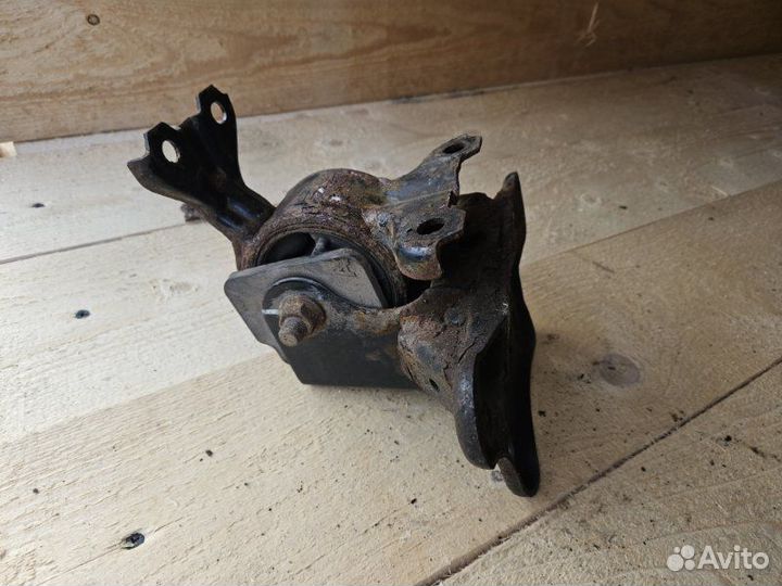 Подушка двигателя Mitsubishi Lancer 10 1.6 MT 2013