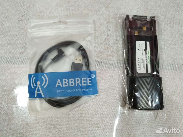 Рация радиостанция.батарея усиленная с пров. USB