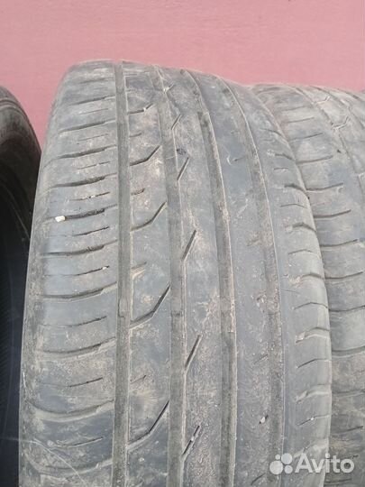 Continental ContiPremiumContact 2 215/55 R17 94