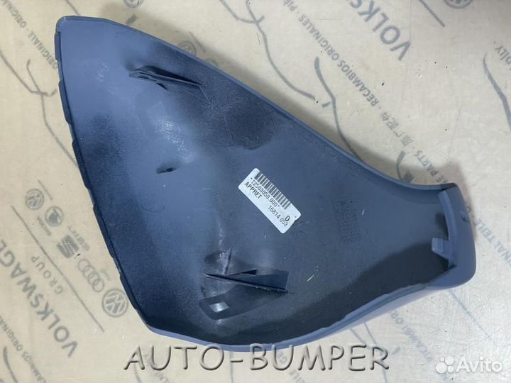 Peugeot 308 2007- Накладка зеркала правого