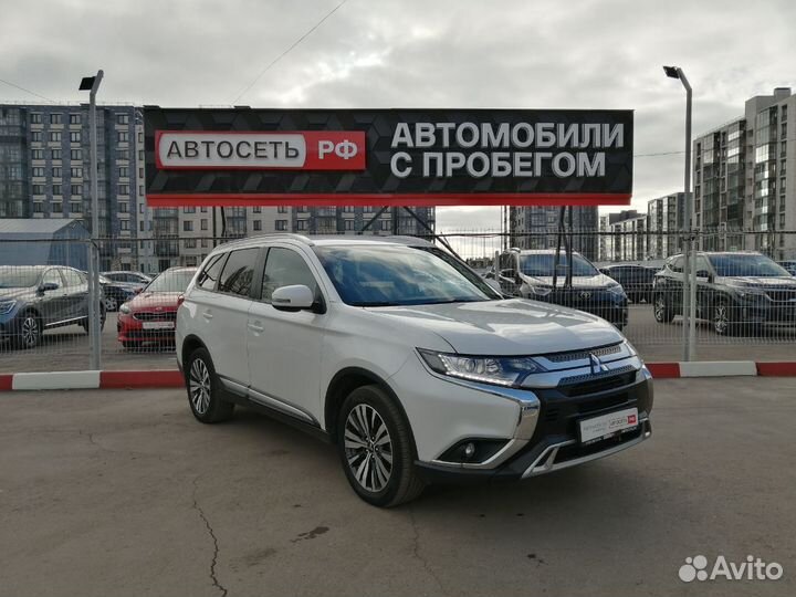Mitsubishi Outlander 2.0 CVT, 2020, 109 624 км