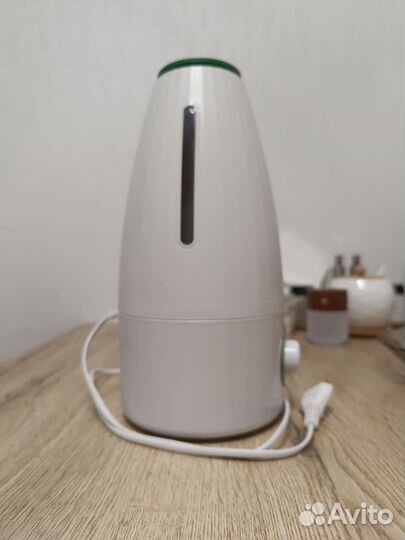 Увлажнитель воздуха ballu UHB-333 бело-зеленый