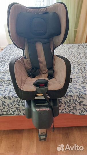 Детское автокресло Recaro Optiafix Mocca