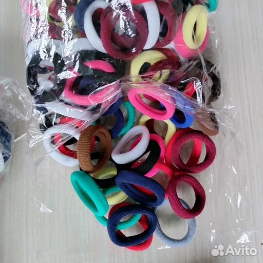 Резинки для волос, тесьма с помпонами