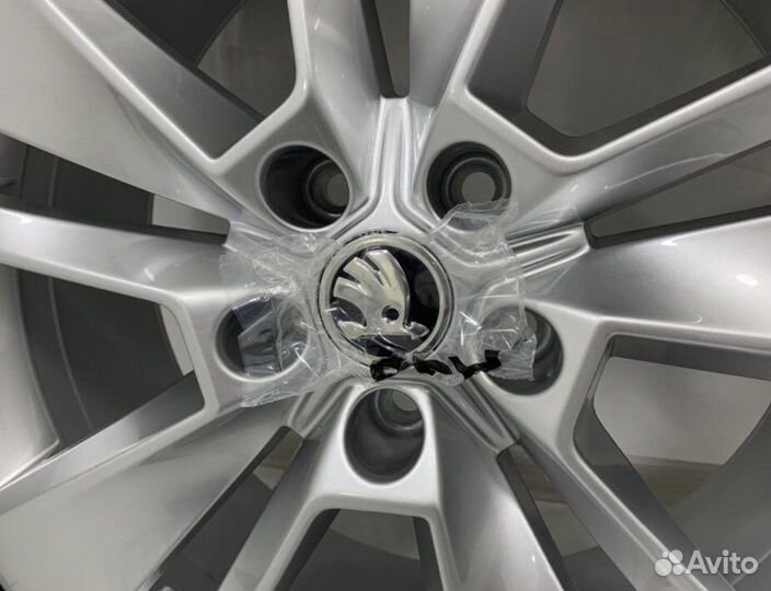 Skoda Kodiaq, Michelin North 4 235/55 R18 (2022)