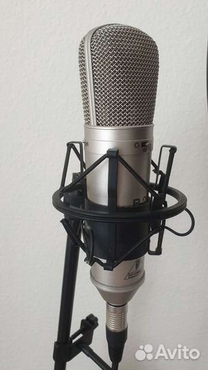 Студийный микрофон Behringer B2 PRO