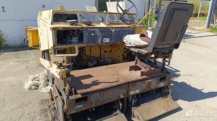 Асфальтоукладчик