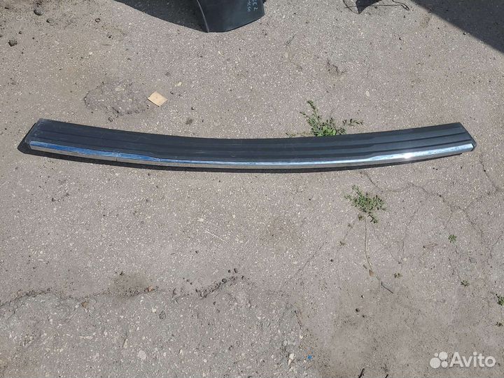 Накладка заднего бампера chevrolet Tahoe