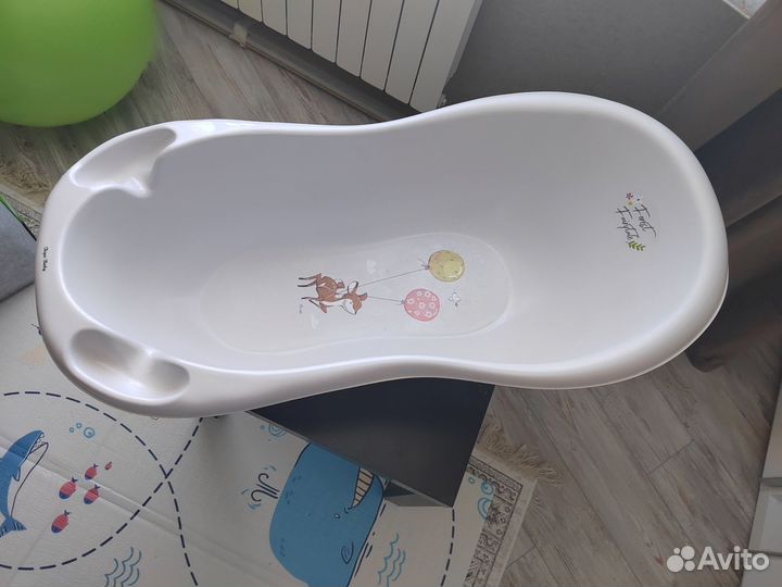 Ванночка для купания с горкой