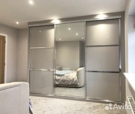 Шкаф купе с зеркалом на заказ