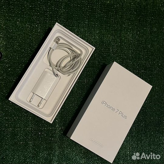 iPhone 7 plus 32gb black