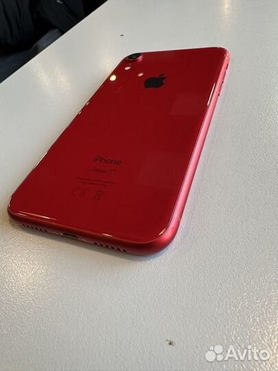 iPhone Xr, 64 ГБ
