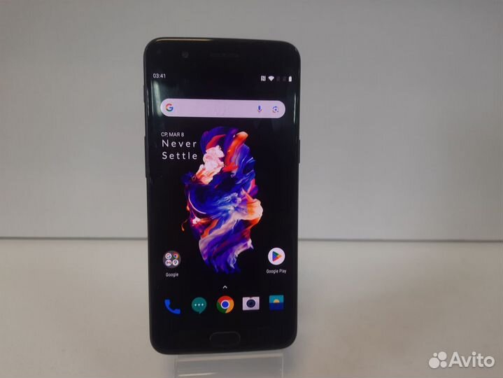 OnePlus 5, 6/64 ГБ