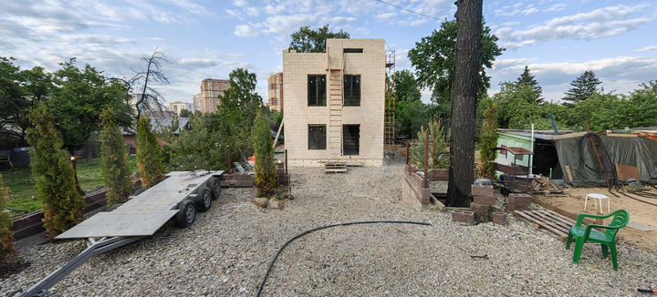 Дом 130 м² на участке 3,6 сот.