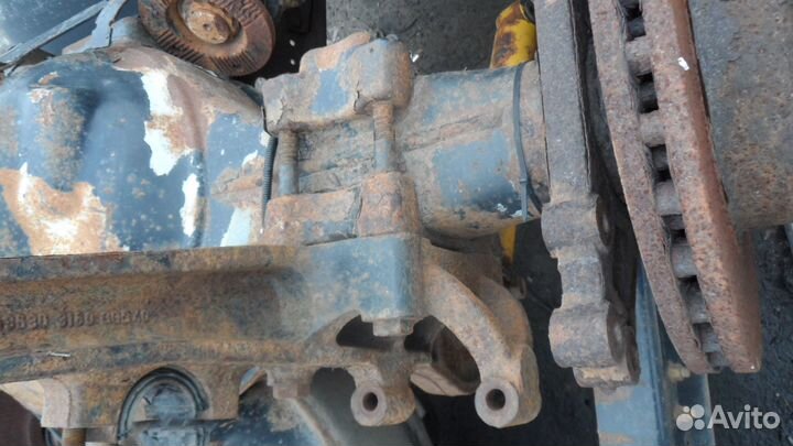 Стремянка задней рессоры (болтовое соединение) б/у