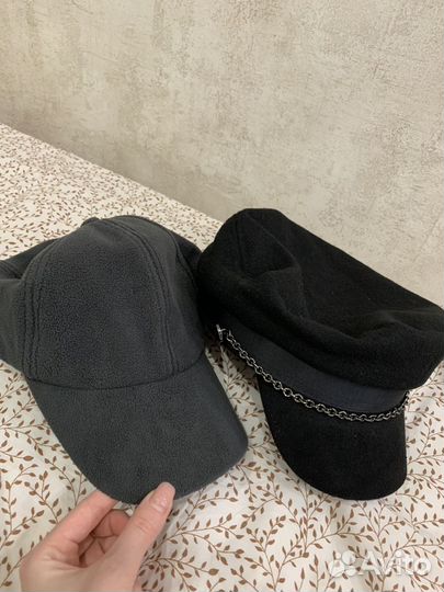 Кепки новые