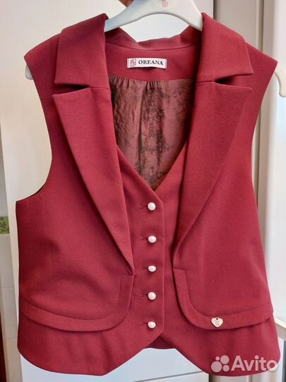 Школьная форма для девочки 146-152. Жилет