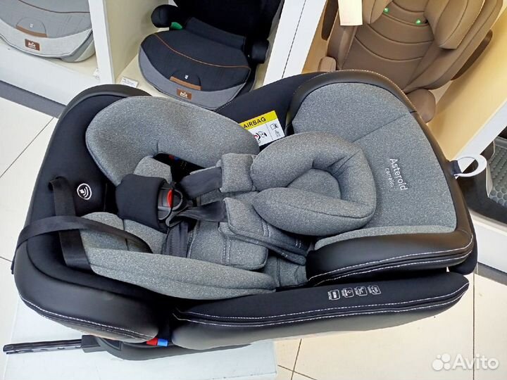 Автокресло 0-36кг поворотное Carrello Asteroid 360