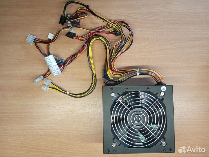 Блок питания cooler master 500w для компьютера