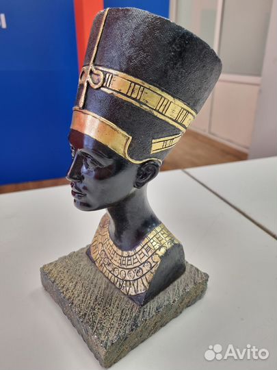 Египетская фигурка бюст Нефертити. Гипс