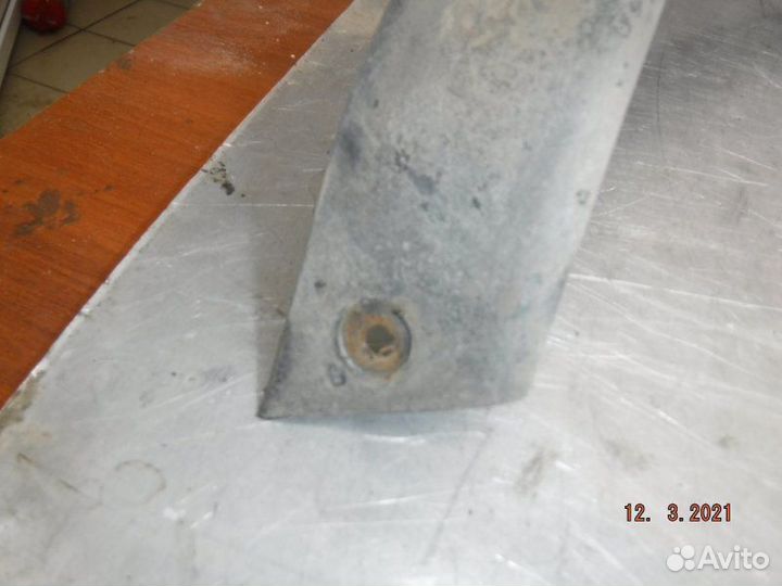 Молдинг на крыло задний правый Nissan Qashqai J10