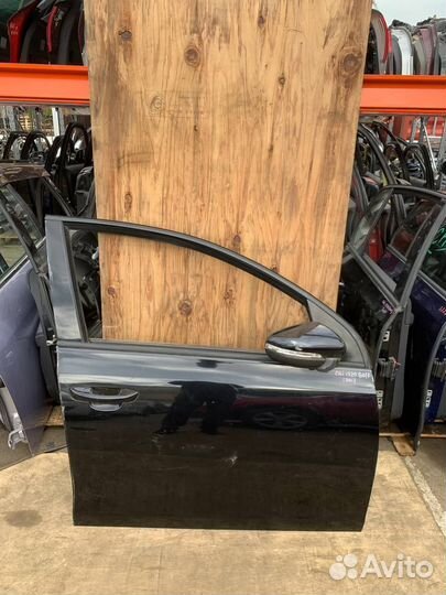 Дверь правая передняя Фольксваген Golf 6 дефект