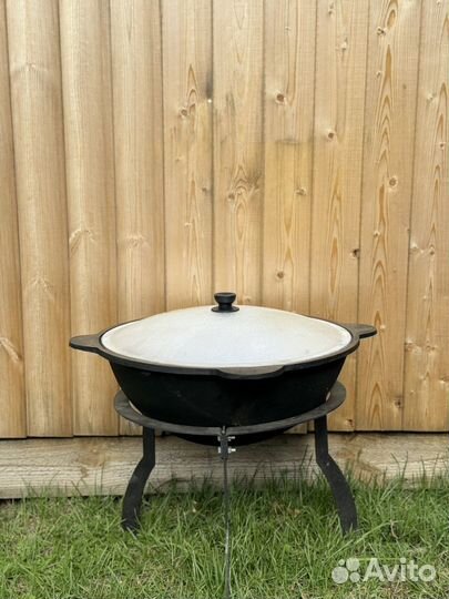 Казан чугунный