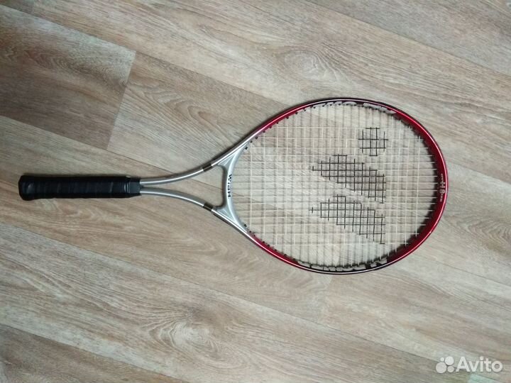 Ракетка для большого тенниса