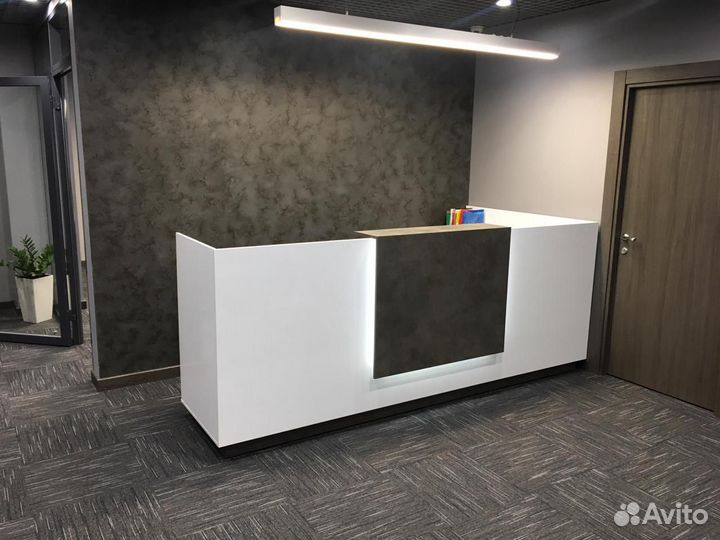 Кассовая стойка/рецепшен