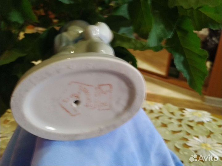 Статуэтка кот в сапогах. Городница