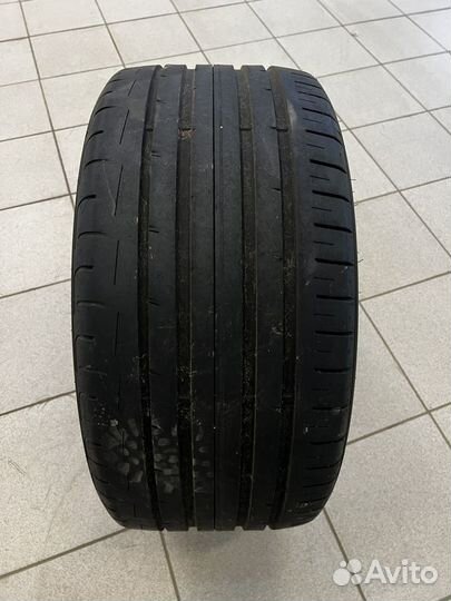 Dunlop SP Sport Maxx RT 2 245/40 R19 и 275/35 R19 100Y