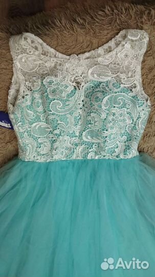 Платье новое