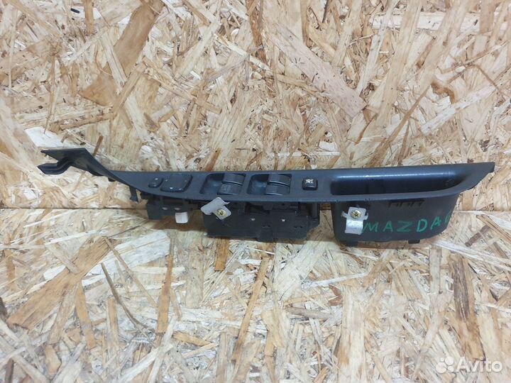 Блок управления стеклоподъемниками Mazda 6 GG