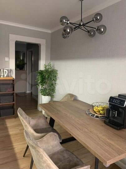 3-к. квартира, 100,5 м², 1/10 эт.