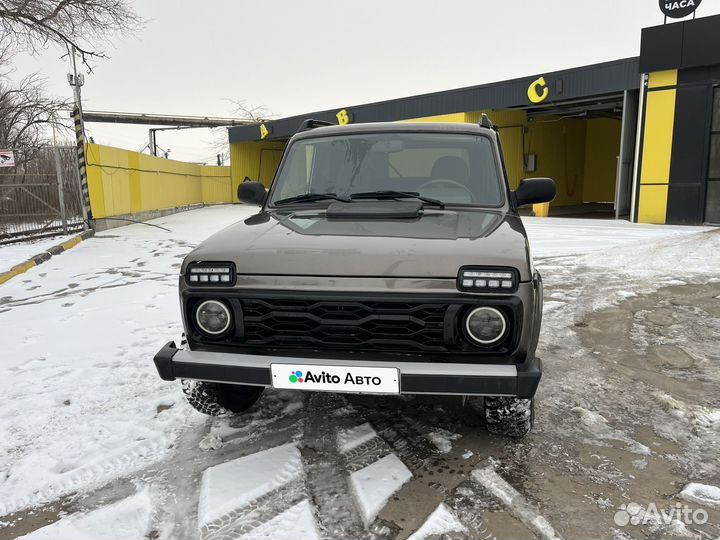 LADA 4x4 (Нива) 1.7 МТ, 2019, 125 000 км