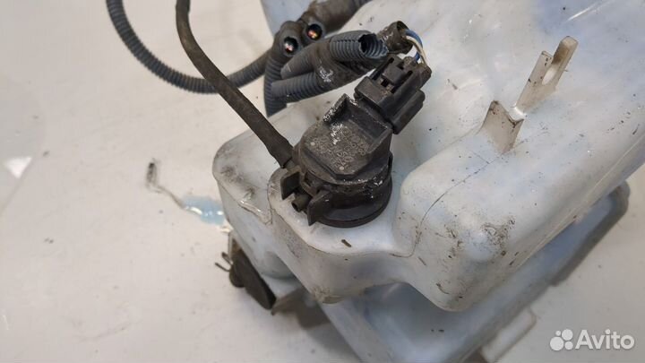 Бачок омывателя Lexus GS, 2008