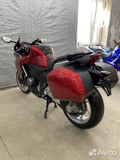 Honda VFR1200F