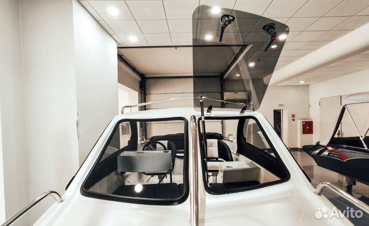 Катер Phoenix Феникс 530 HT hardtop