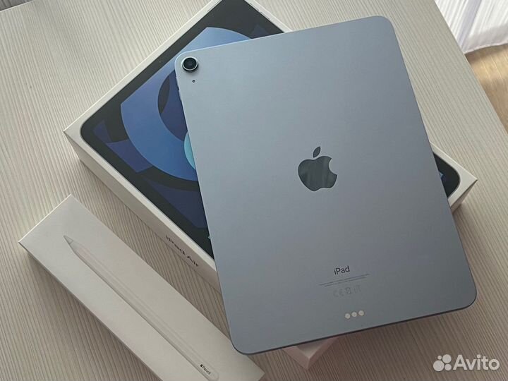 iPad air (4-го поколения) 2020 Wi-Fi