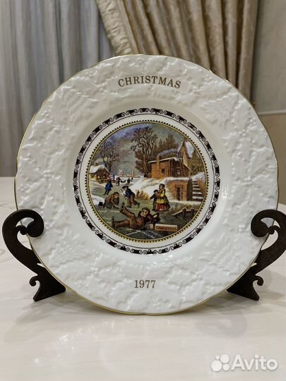 Рождественские тарелки по годам 1976-81, Coalport