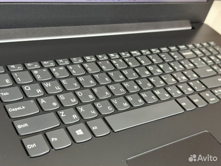 Большой Игровой Lenovo: i5-8250U/12Gb/MX150/IPS