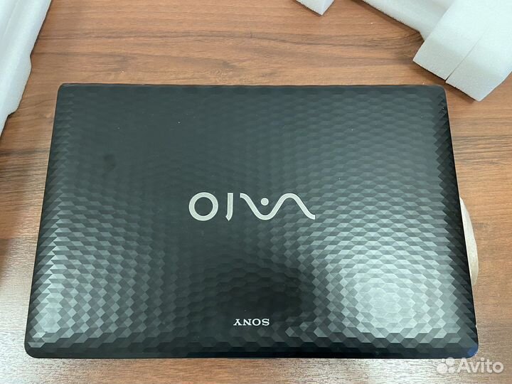 Ноутбук Sony vaio pcg-71c11l