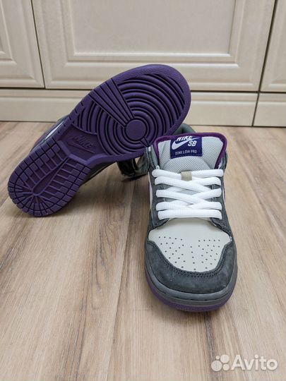 Кроссовки Nike